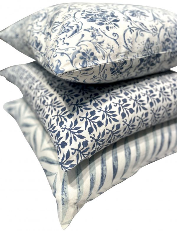 Cushion Cover Blue Jenny