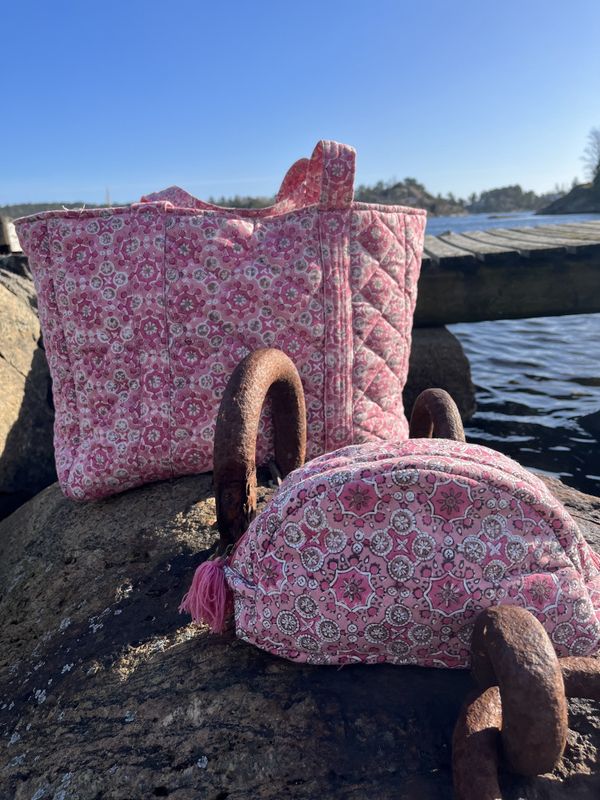 Quilted Shopper Pink